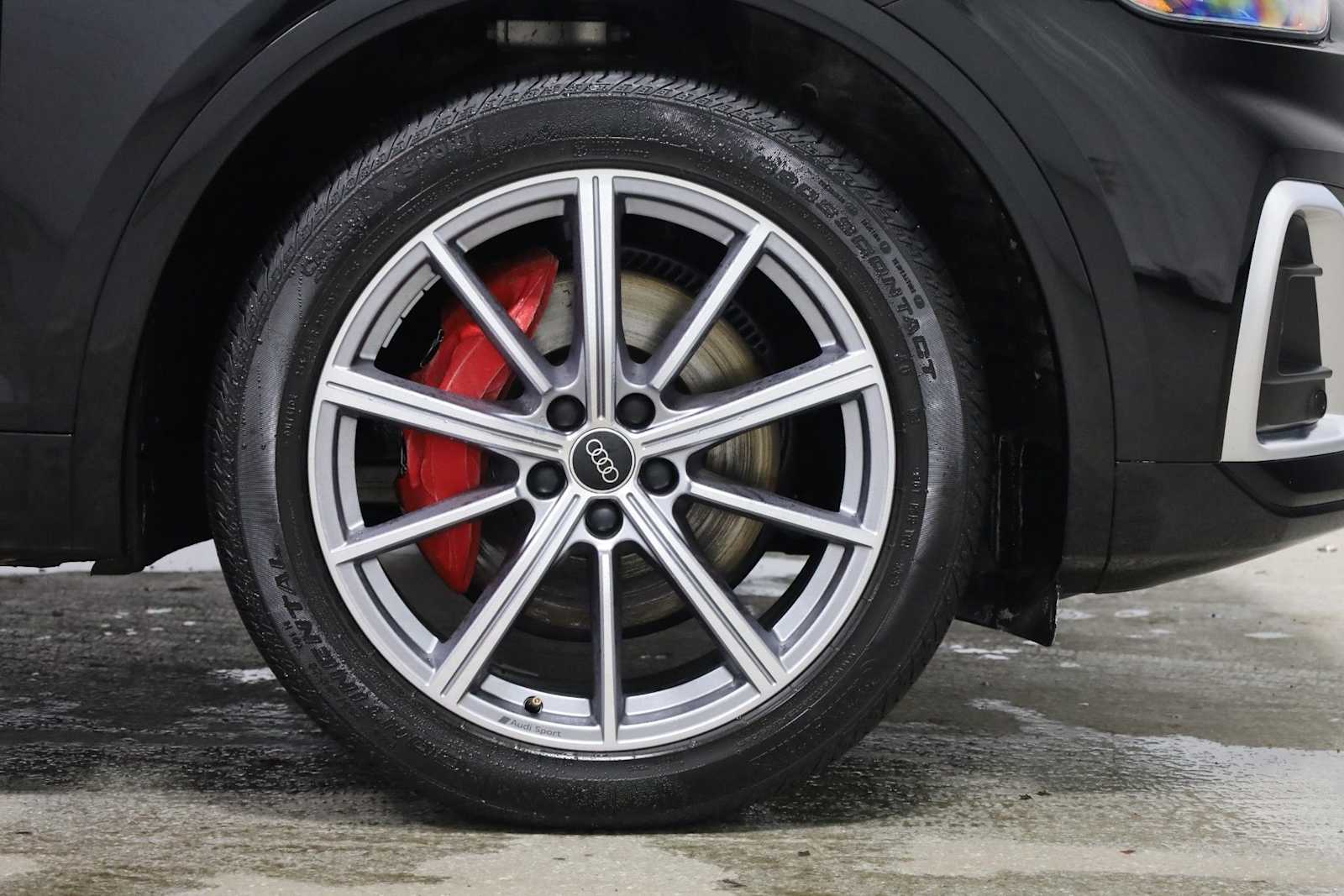 Thumbnail: 2024 Audi SQ5 - 12