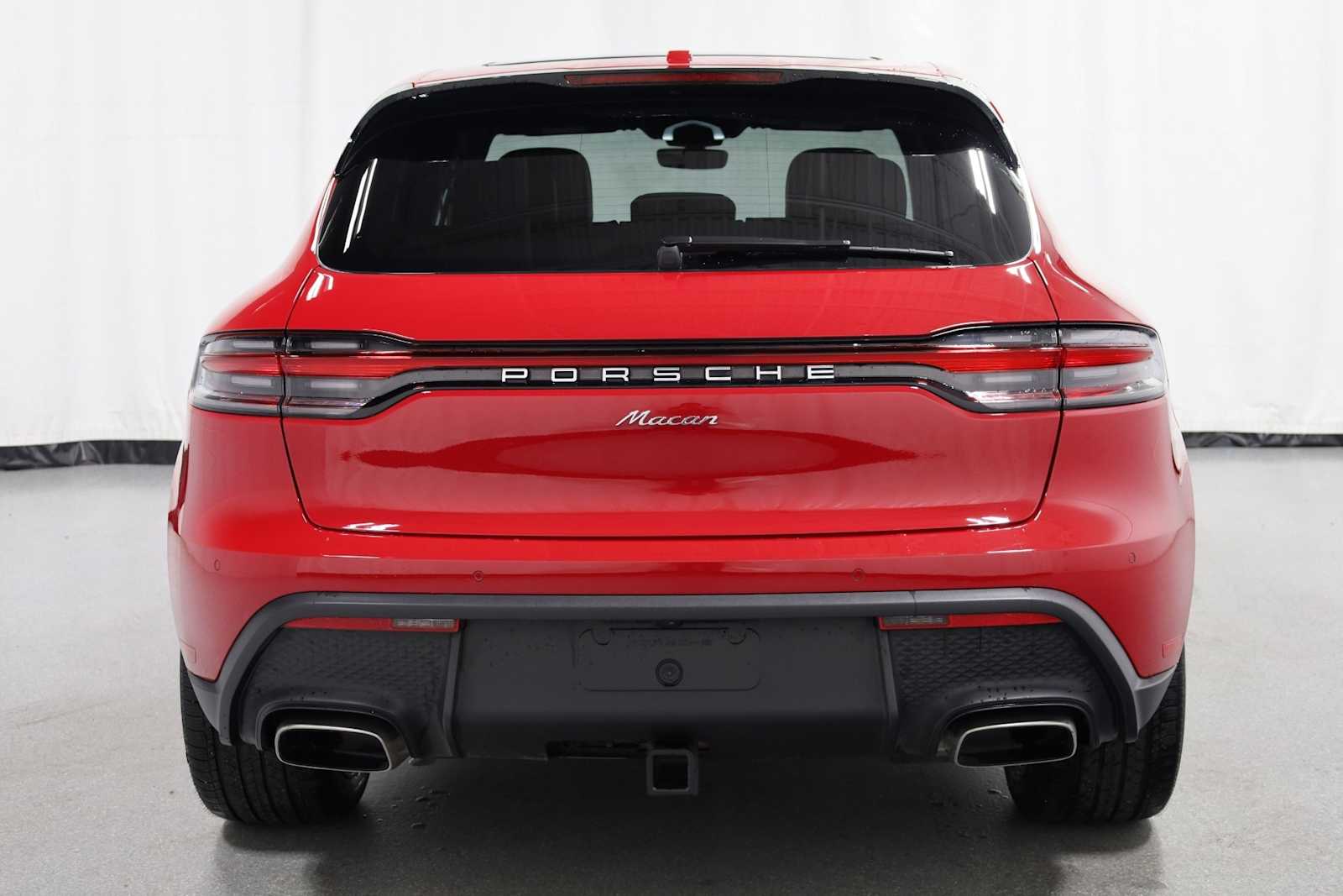 Thumbnail: 2025 Porsche Macan - 6