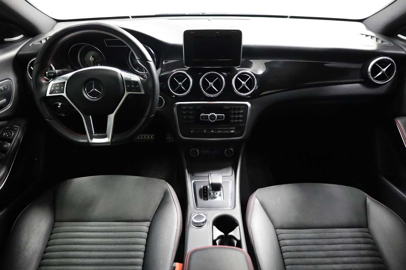 Thumbnail: 2014 Mercedes-Benz CLA - 31