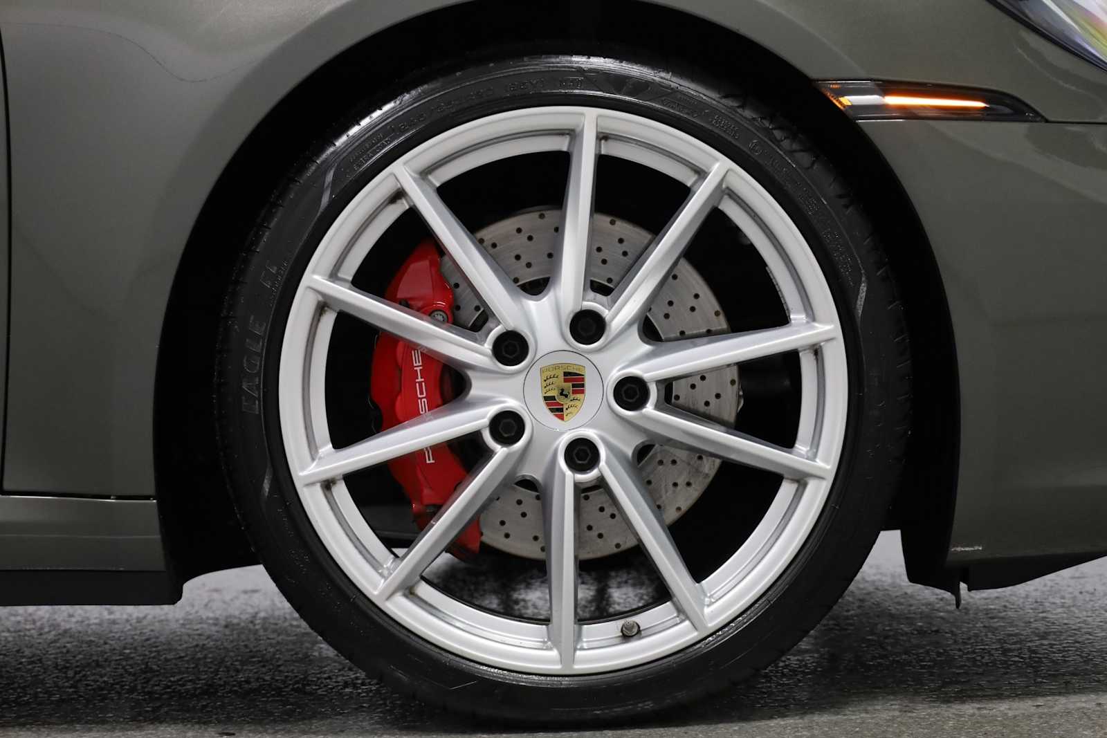 Thumbnail: 2024 Porsche 911 - 12