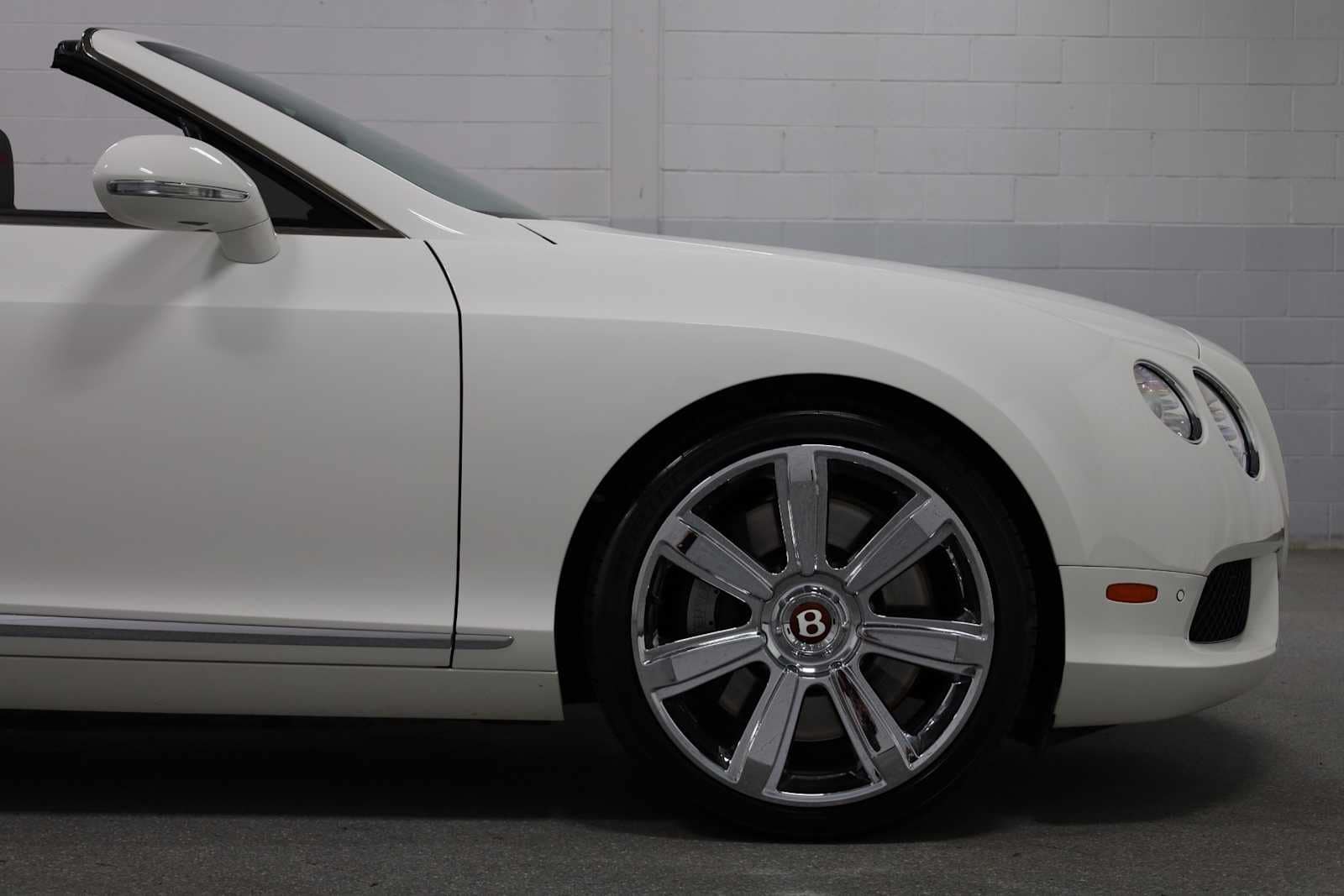Thumbnail: 2013 Bentley Continental - 12