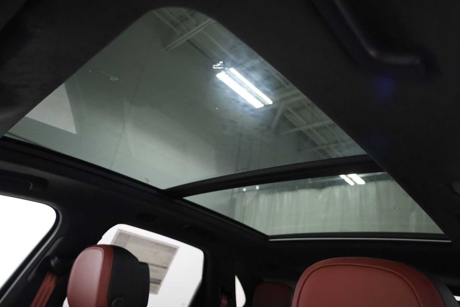 Thumbnail: 2026 Porsche Cayenne - 20