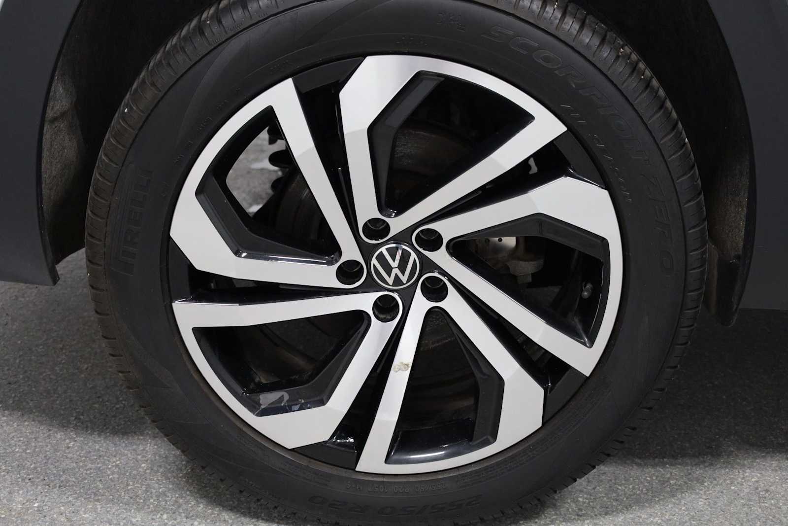 Thumbnail: 2021 Volkswagen Atlas - 35