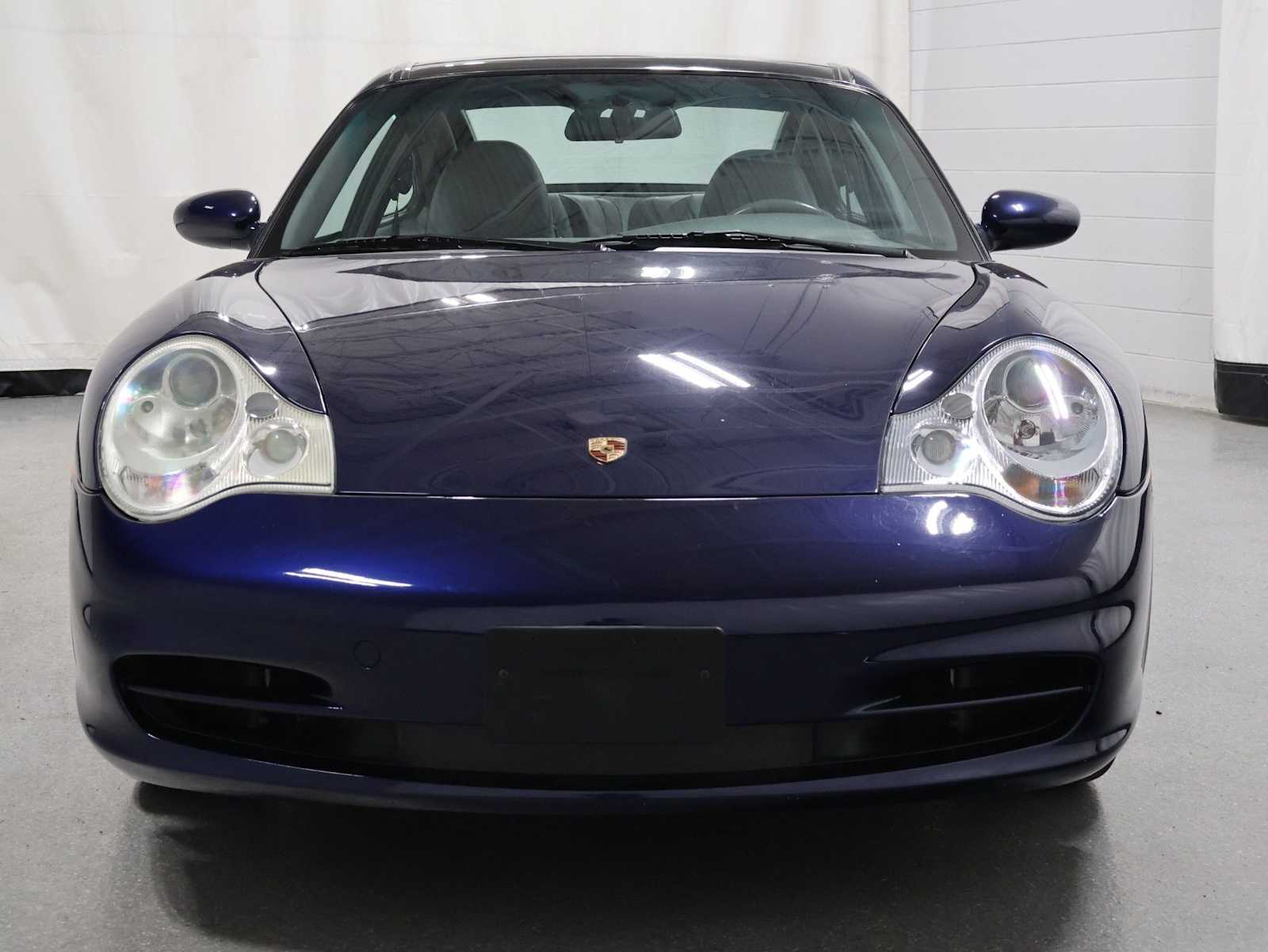 Thumbnail: 2002 Porsche 911 - 14