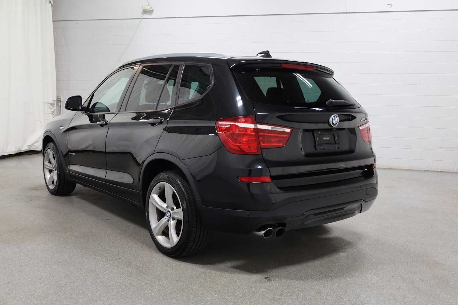 Thumbnail: 2017 BMW X3 - 3