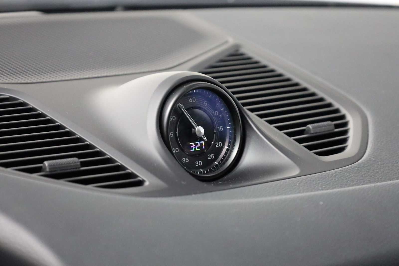 Thumbnail: 2024 Porsche  - 18