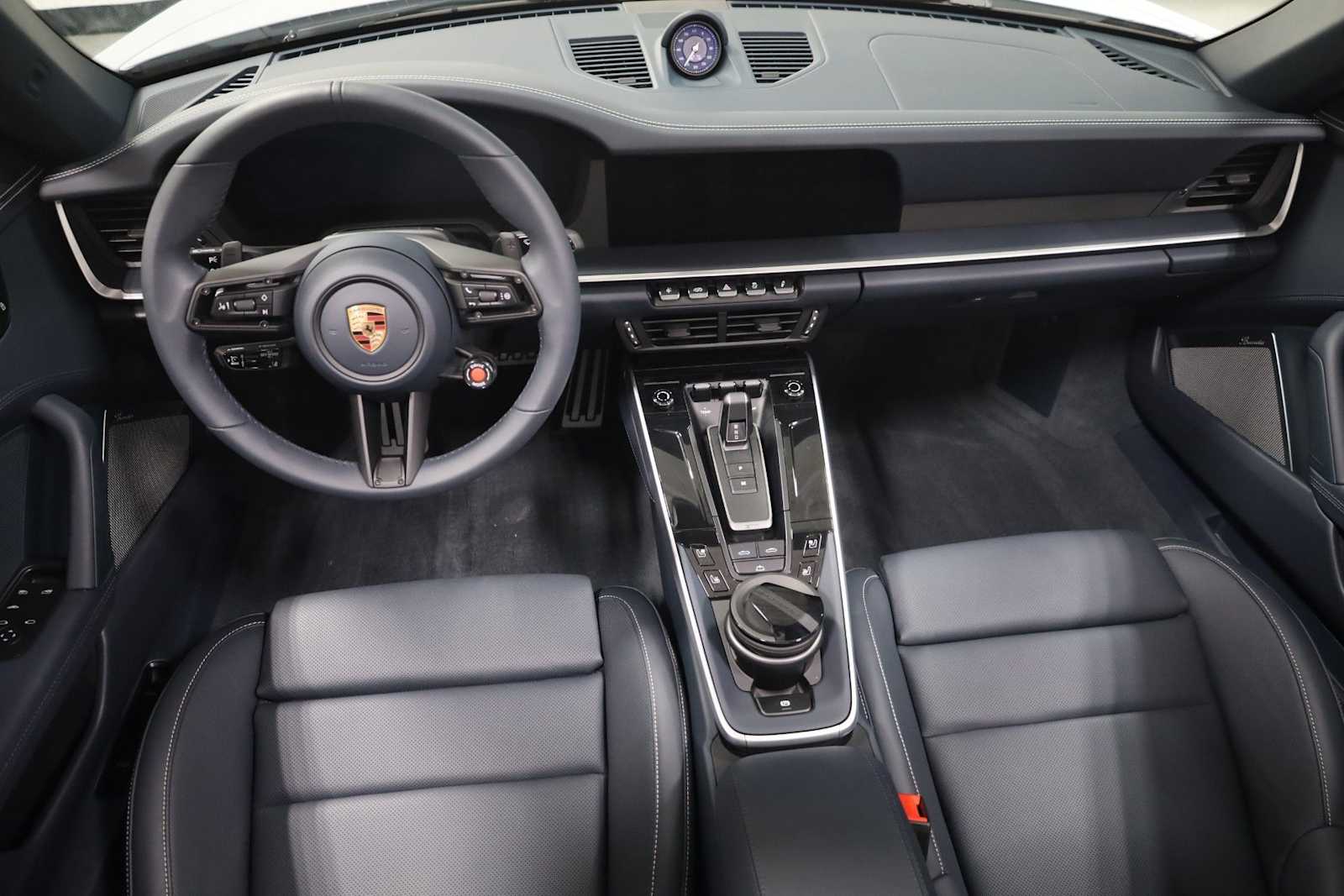 Thumbnail: 2025 Porsche 911 - 24