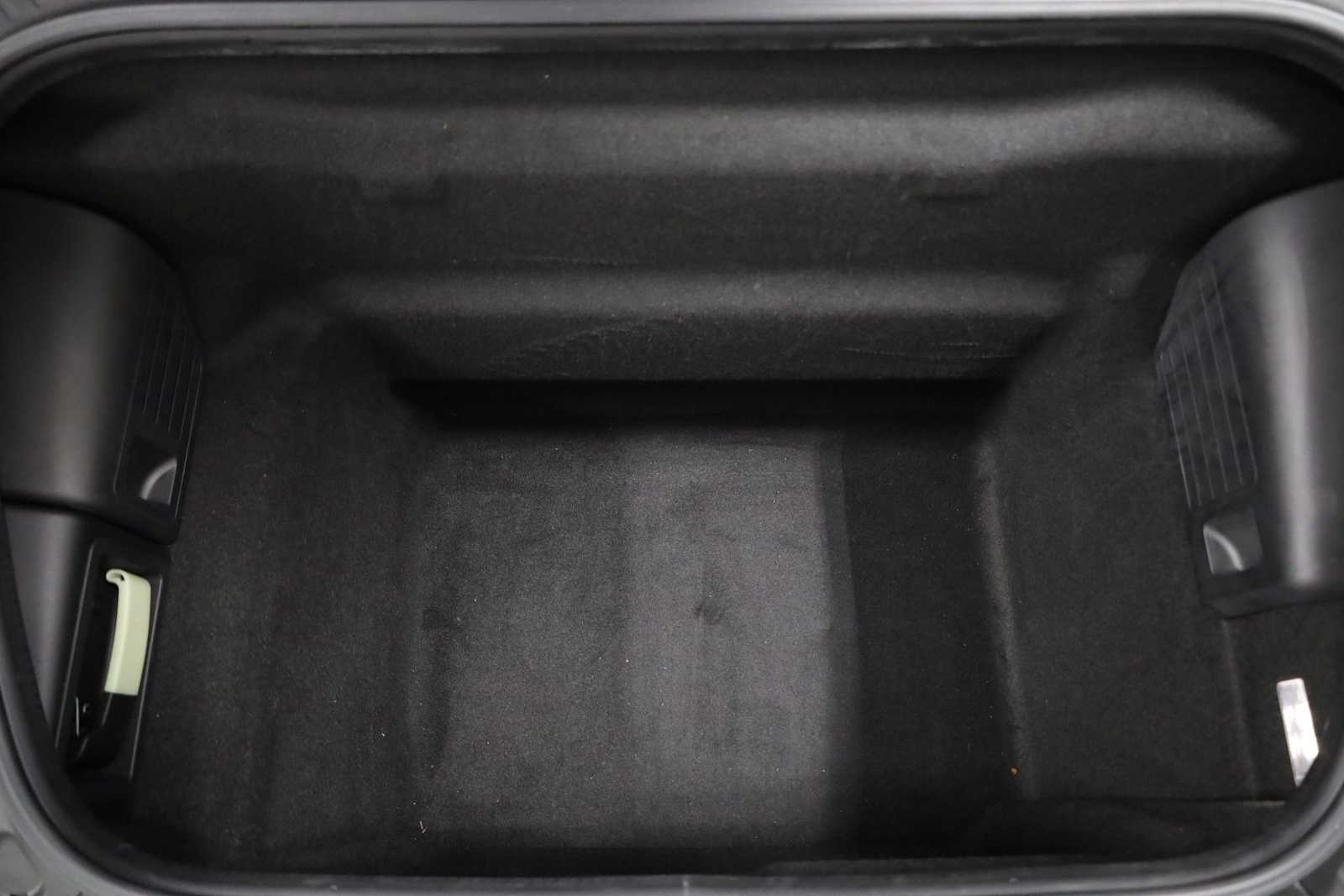 Thumbnail: 2019 Porsche 911 - 40