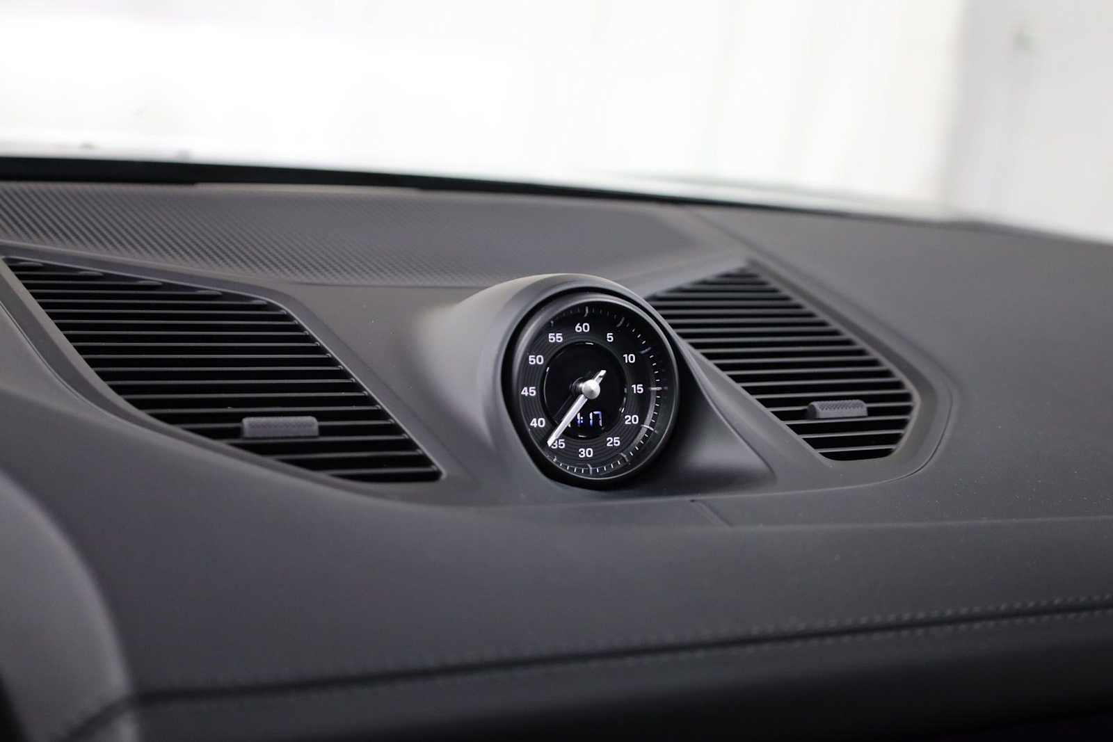 Thumbnail: 2026 Porsche  - 18