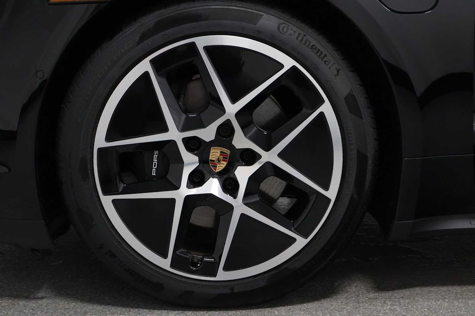 Thumbnail: 2026 Porsche Taycan - 36