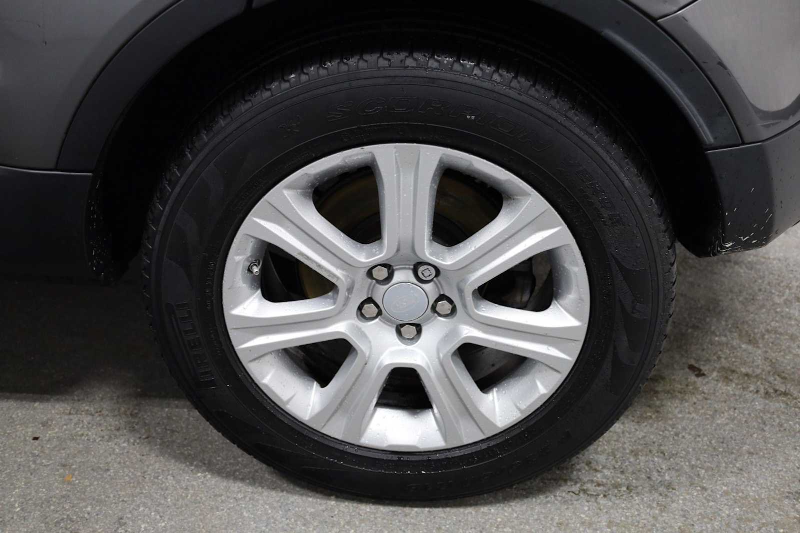 Thumbnail: 2017 Land Rover Range Rover Evoque - 36