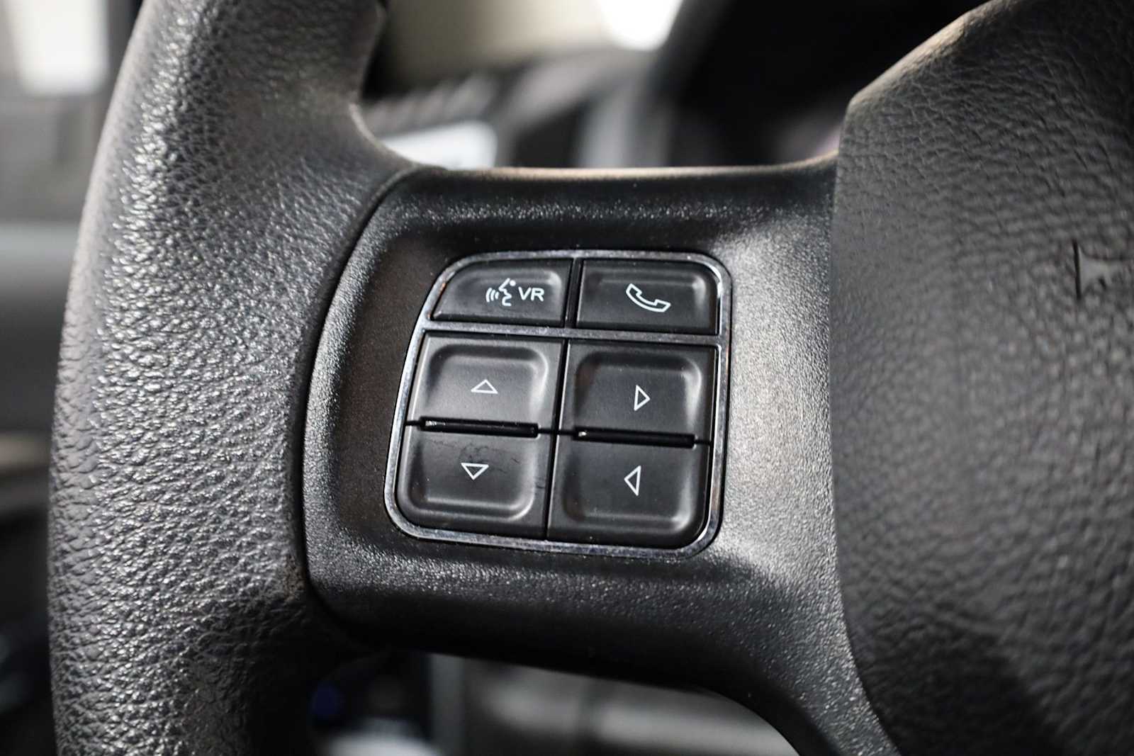 Thumbnail: 2019 RAM 1500 Classic - 22