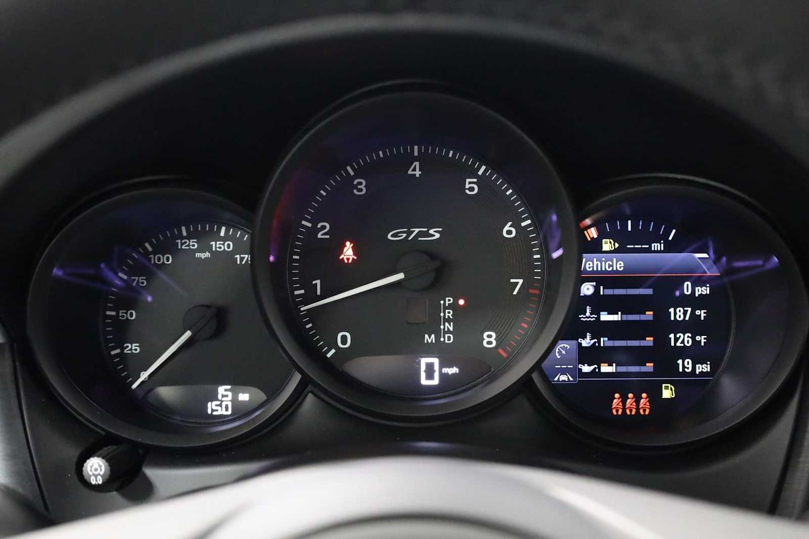 Thumbnail: 2025 Porsche Macan - 24