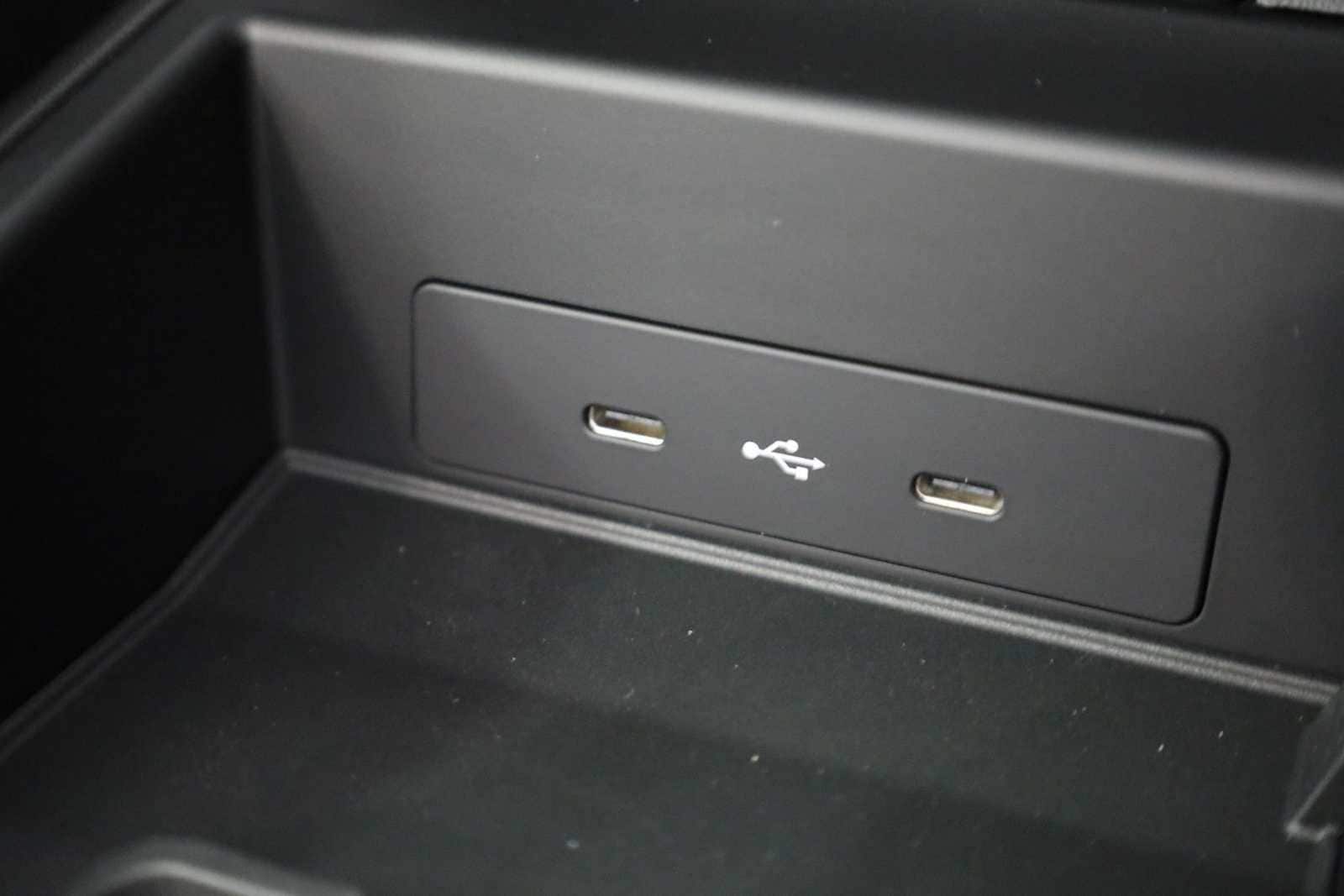 Thumbnail: 2026 Porsche 911 - 34