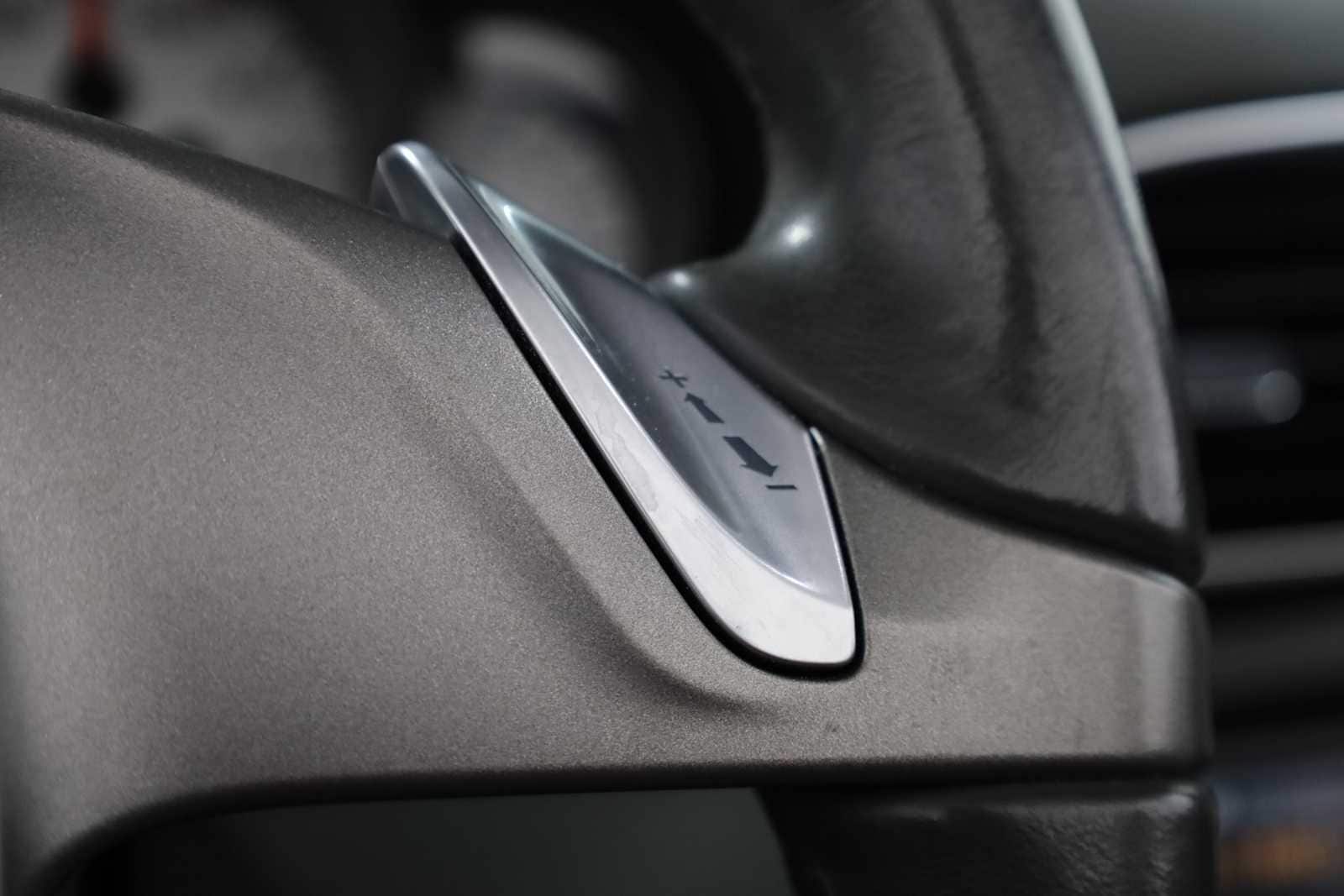 Thumbnail: 2009 Porsche 911 - 25