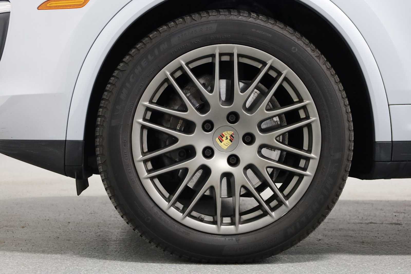 Thumbnail: 2017 Porsche Cayenne - 40