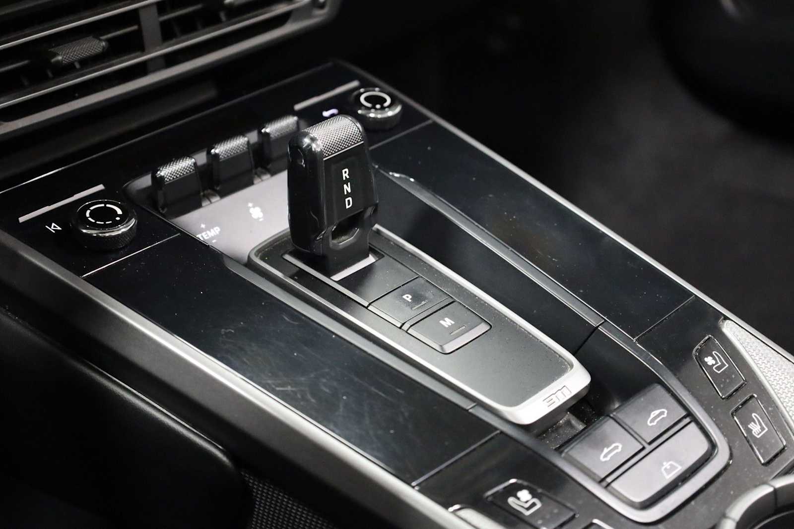 Thumbnail: 2022 Porsche 911 - 28