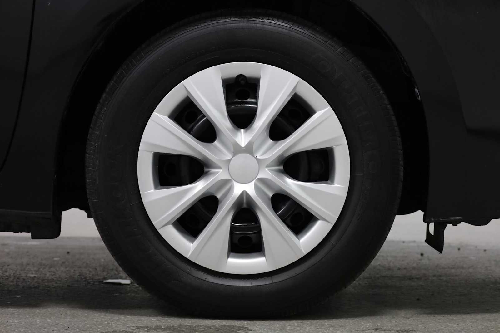 Thumbnail: 2016 Toyota Corolla - 12