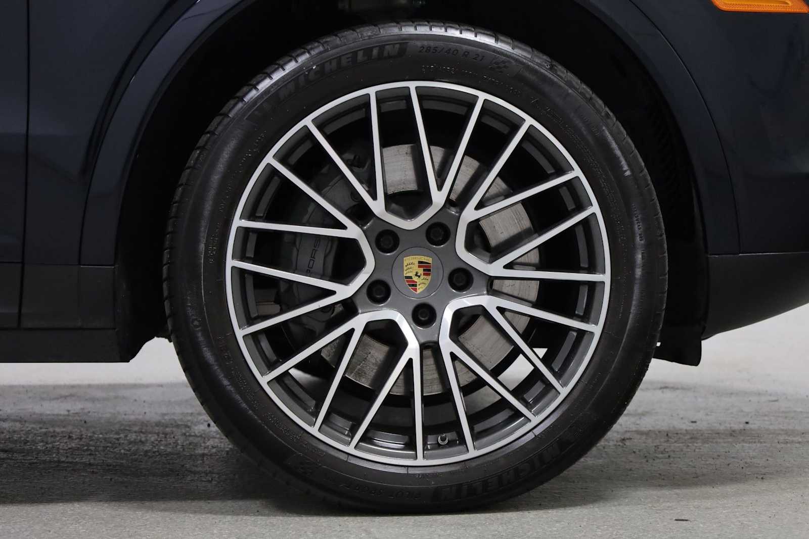 Thumbnail: 2019 Porsche Cayenne - 12