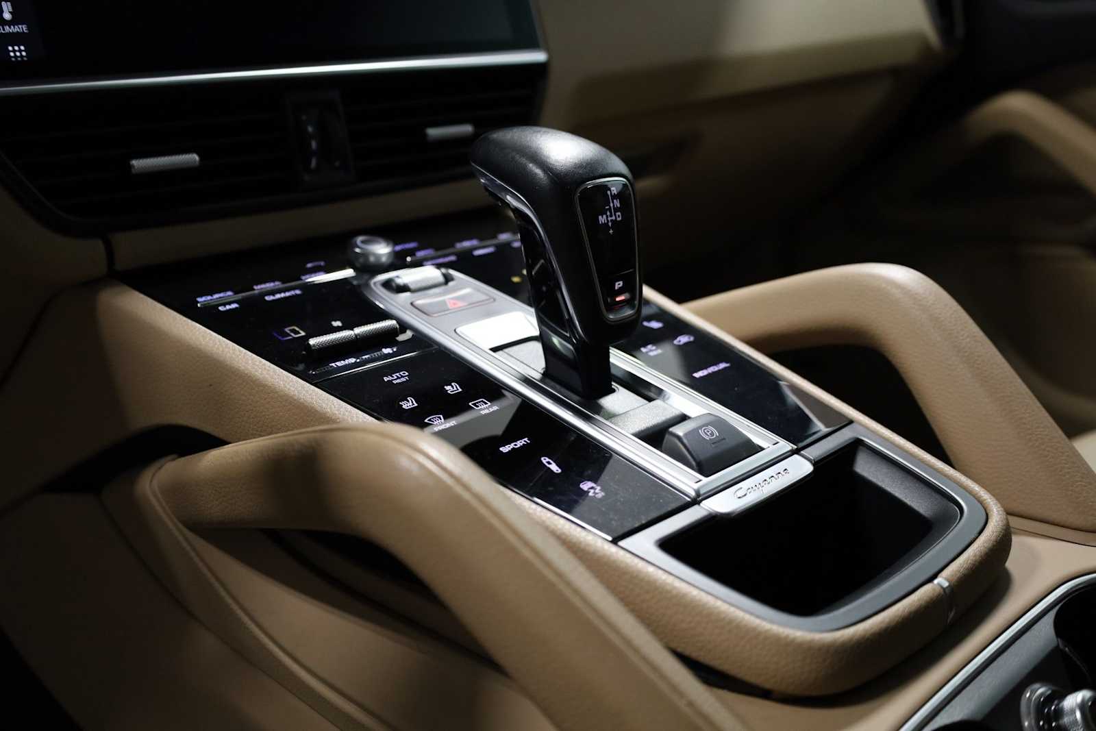 Thumbnail: 2019 Porsche Cayenne - 29