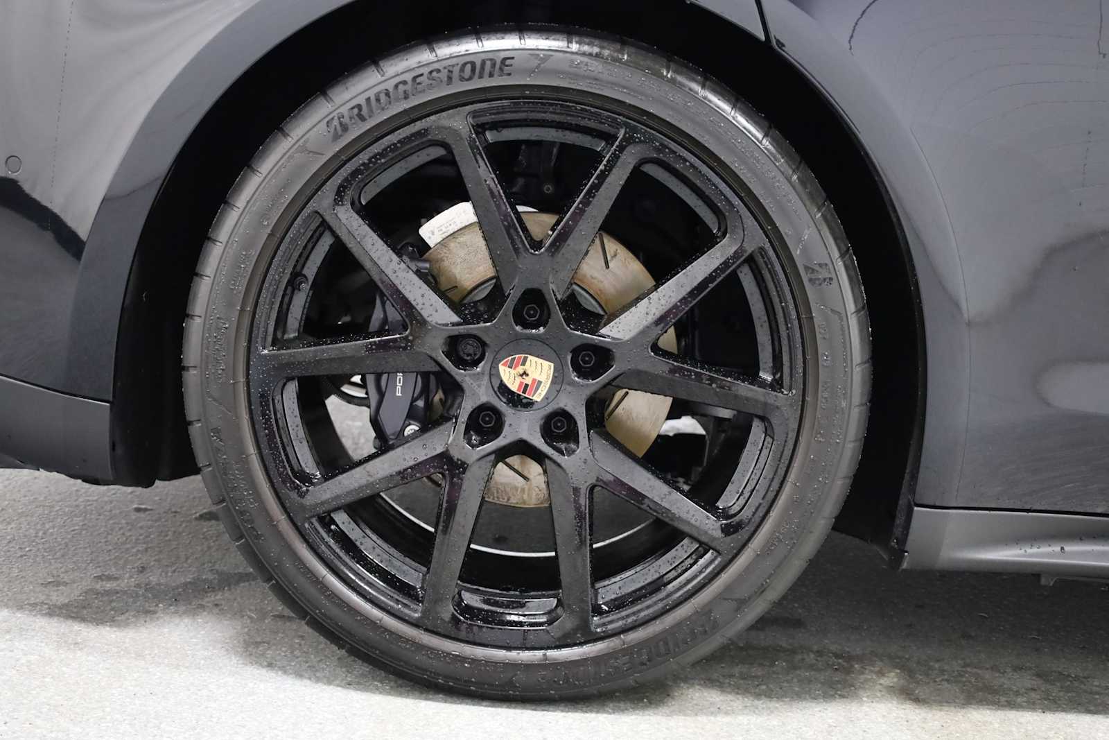 Thumbnail: 2025 Porsche Panamera - 35