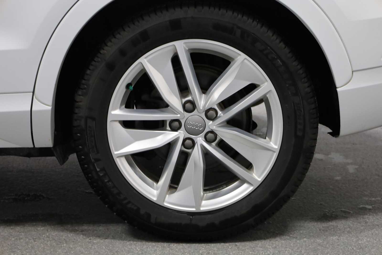 Thumbnail: 2016 Audi Q3 - 36
