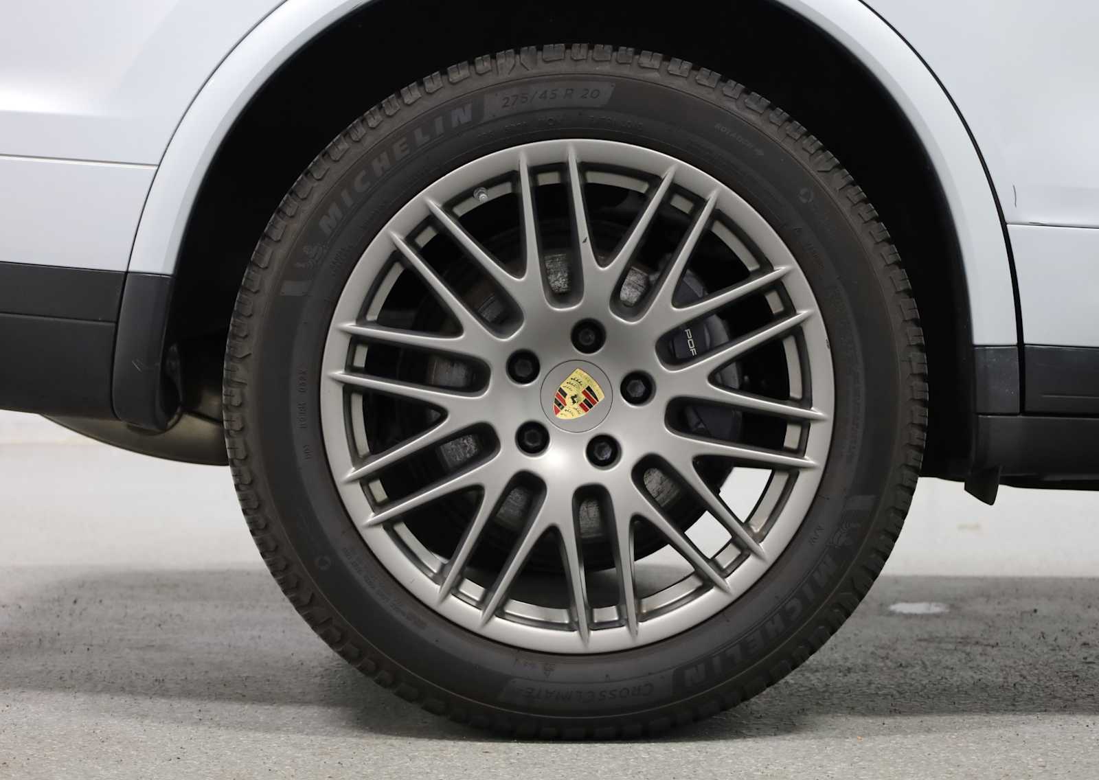 Thumbnail: 2017 Porsche Cayenne - 46