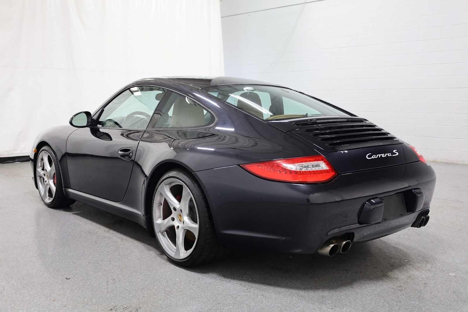 Thumbnail: 2009 Porsche 911 - 3