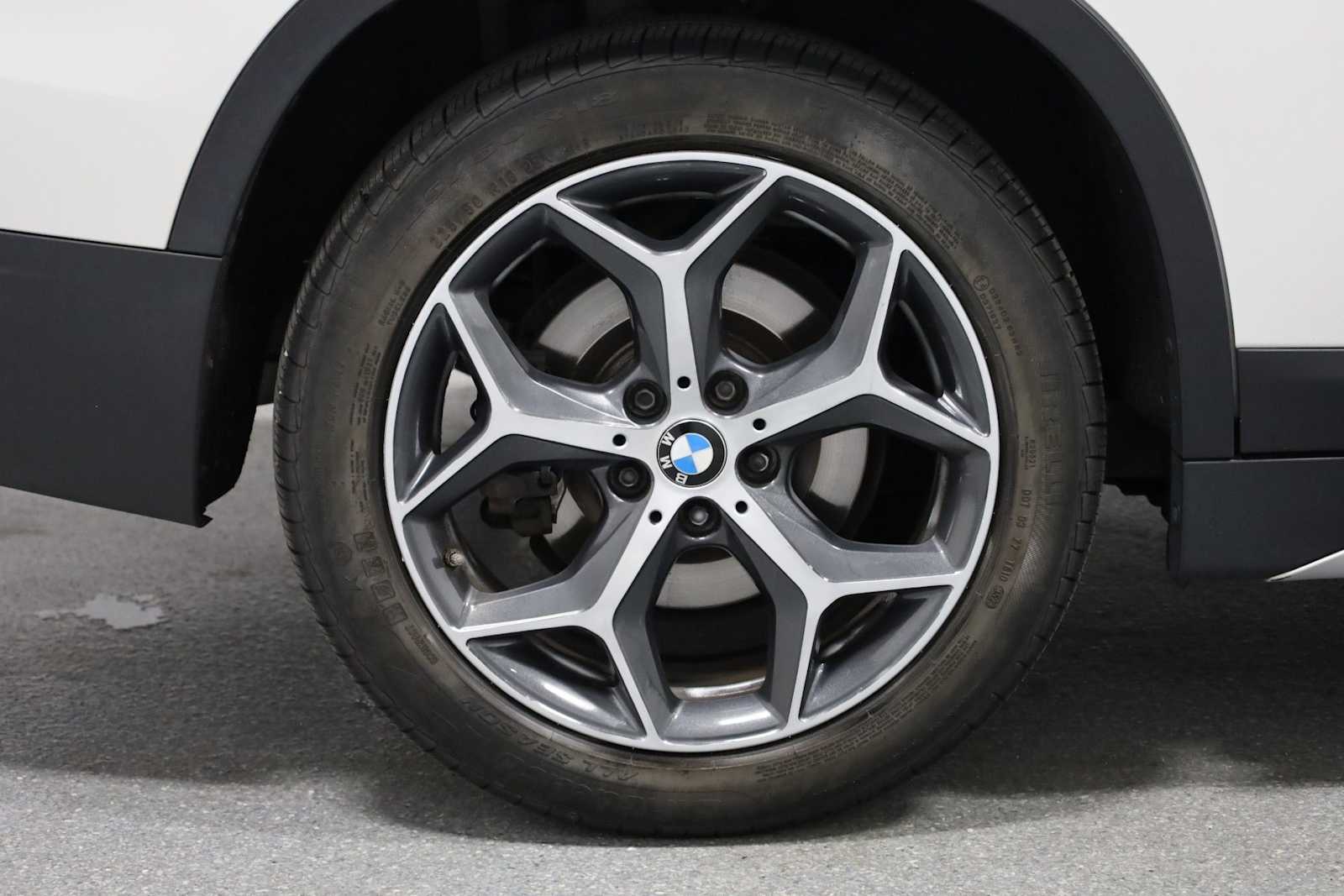 Thumbnail: 2016 BMW X1 - 33