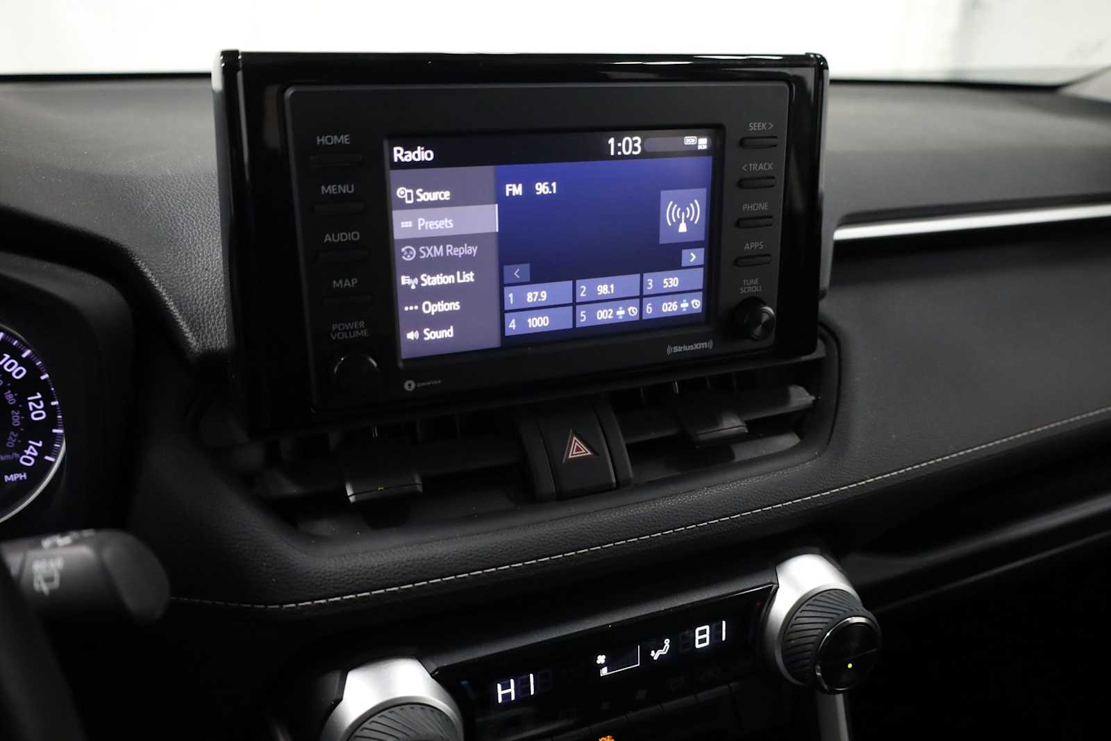 Thumbnail: 2021 Toyota RAV4 - 29