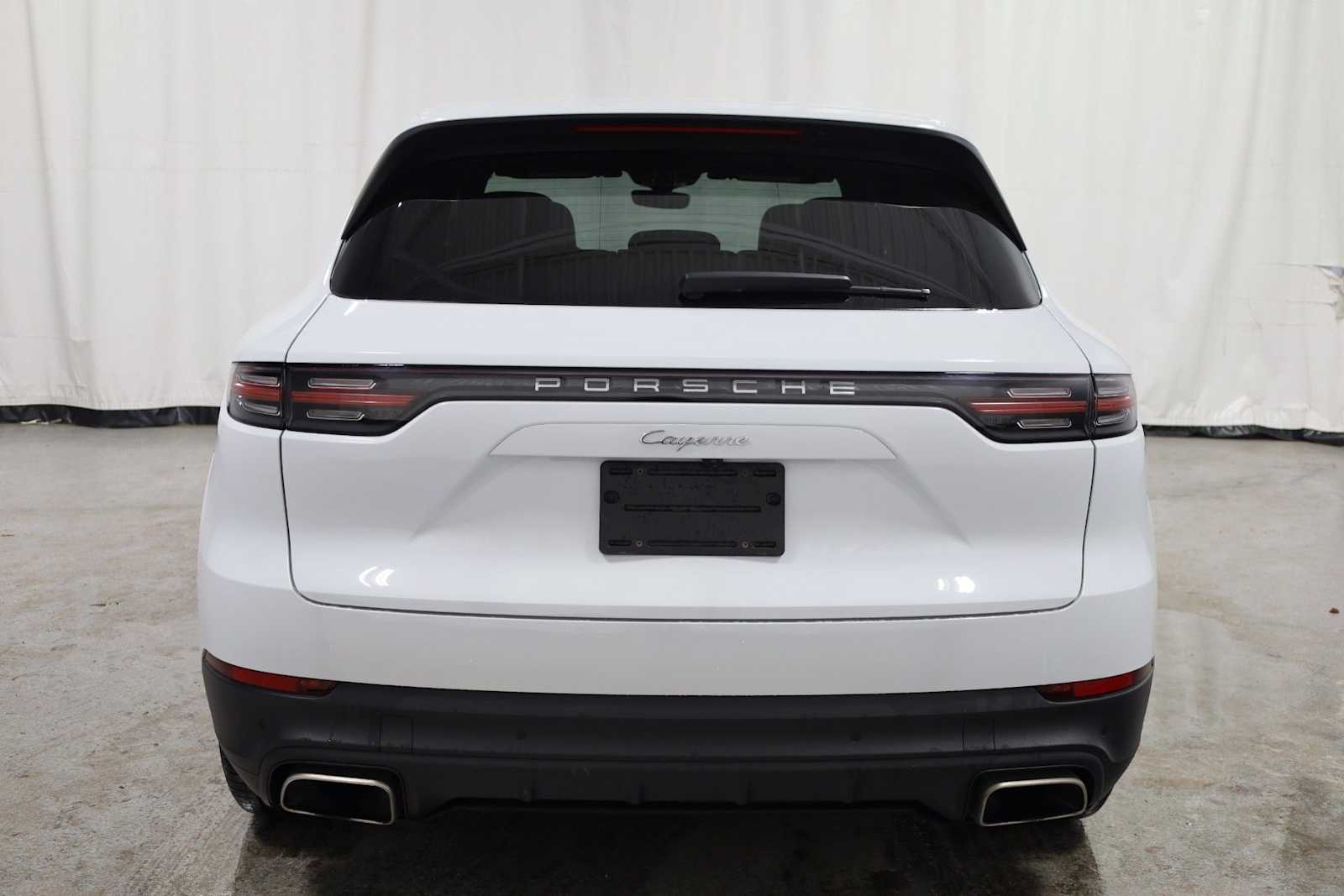 Thumbnail: 2023 Porsche Cayenne - 7