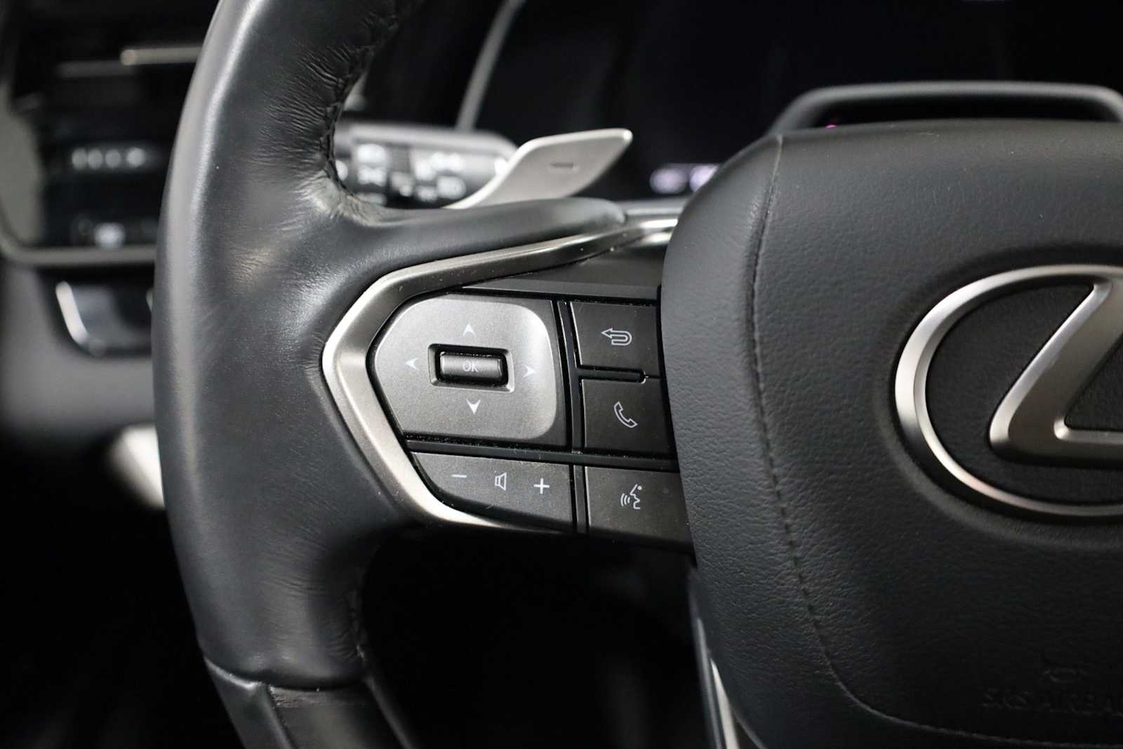 Thumbnail: 2023 Lexus RX - 25