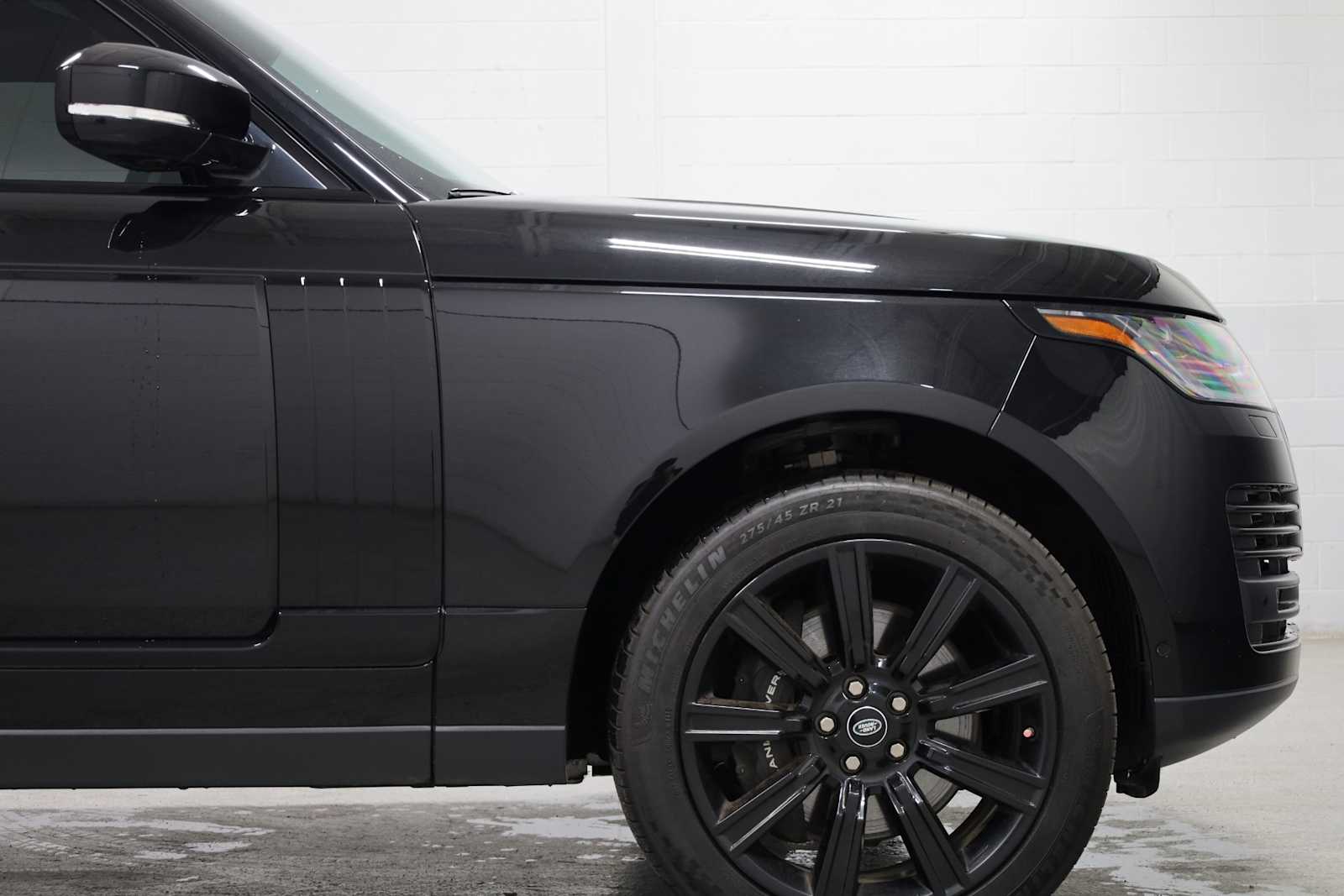 Thumbnail: 2021 Land Rover Range Rover - 11