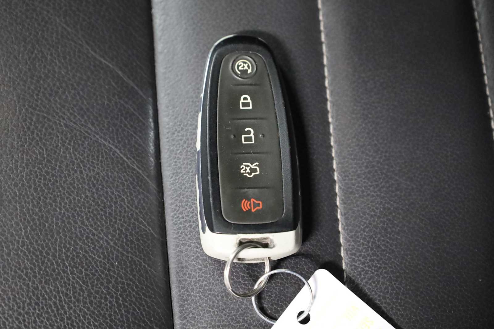 Thumbnail: 2014 Ford Escape - 38
