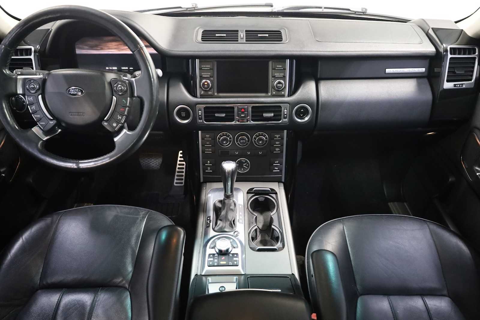 Thumbnail: 2012 Land Rover Range Rover - 24
