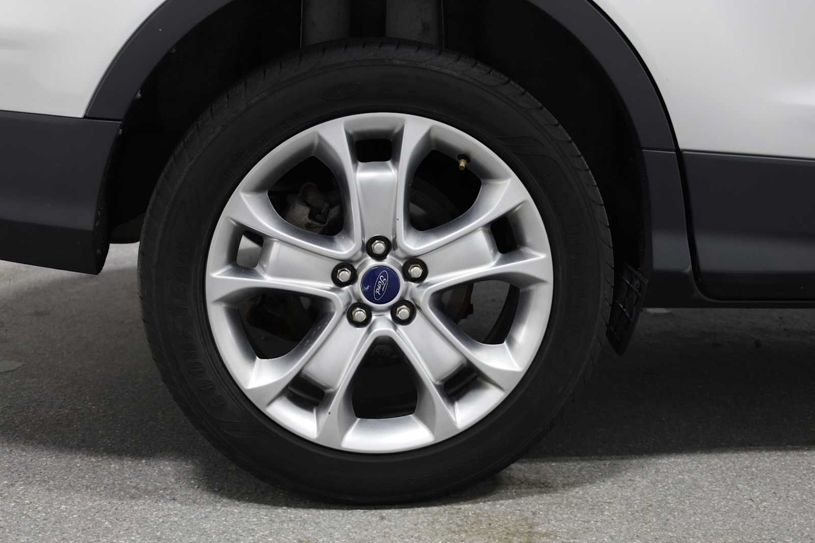 Thumbnail: 2014 Ford Escape - 33