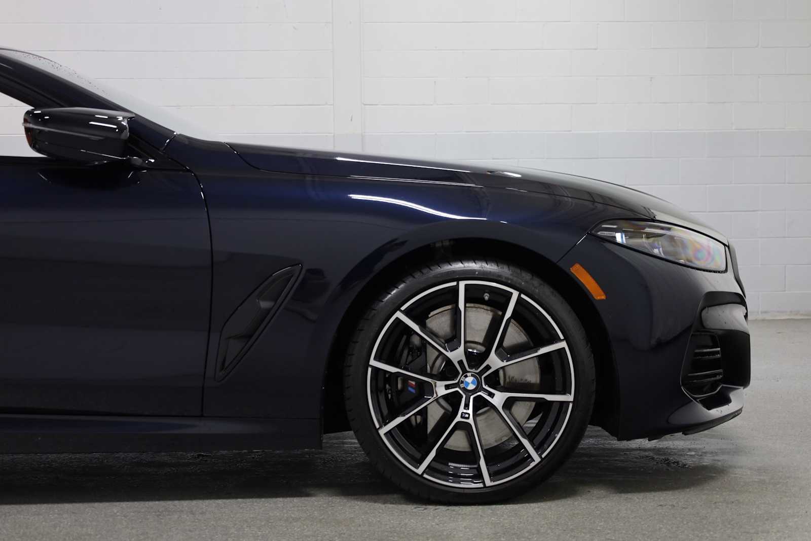 Thumbnail: 2024 BMW 8 Series - 11