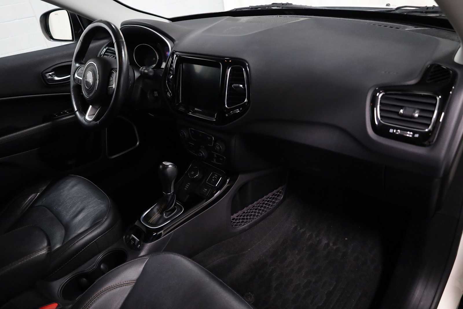 Thumbnail: 2019 Jeep Compass - 6