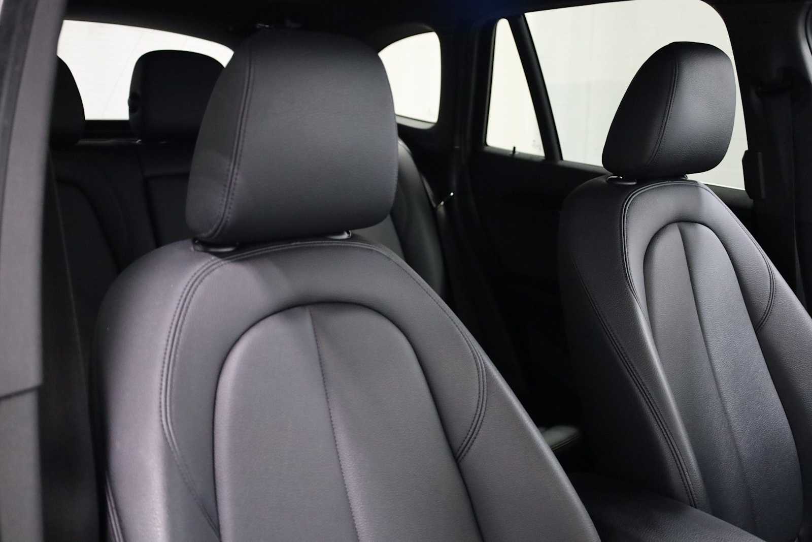 Thumbnail: 2016 BMW X1 - 20