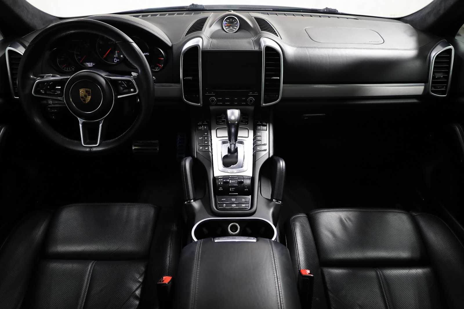 Thumbnail: 2018 Porsche Cayenne - 23