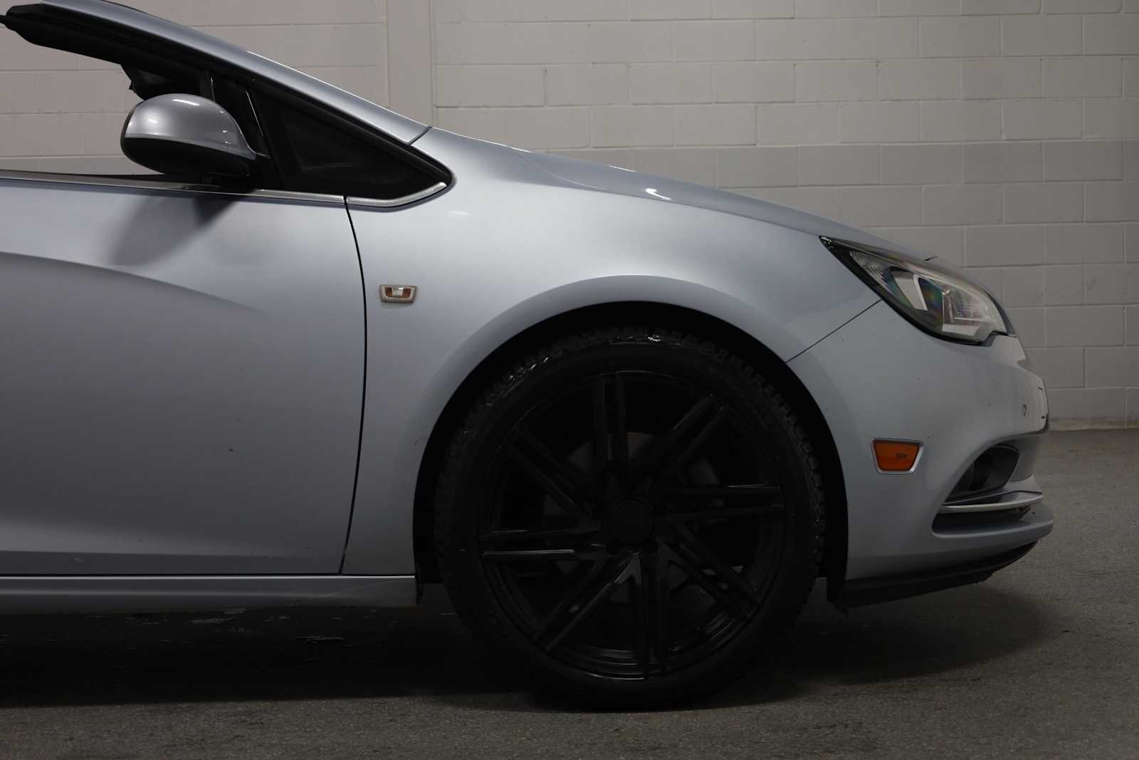 Thumbnail: 2016 Buick Cascada - 11