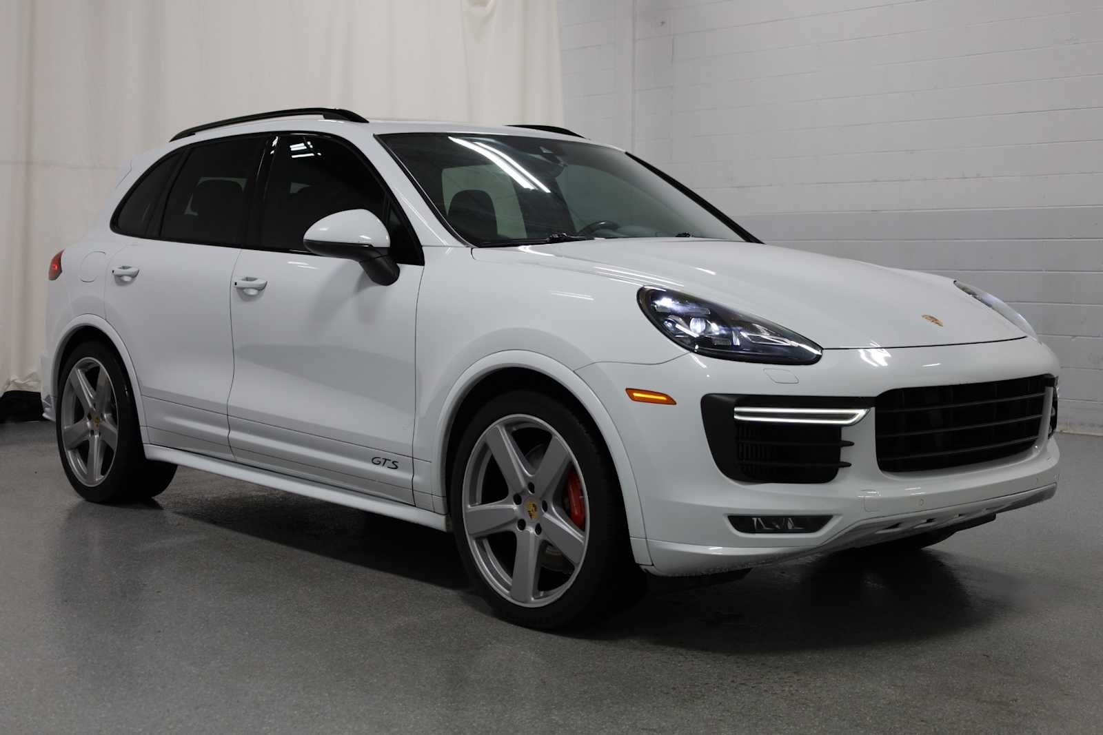 Thumbnail: 2018 Porsche Cayenne - 10