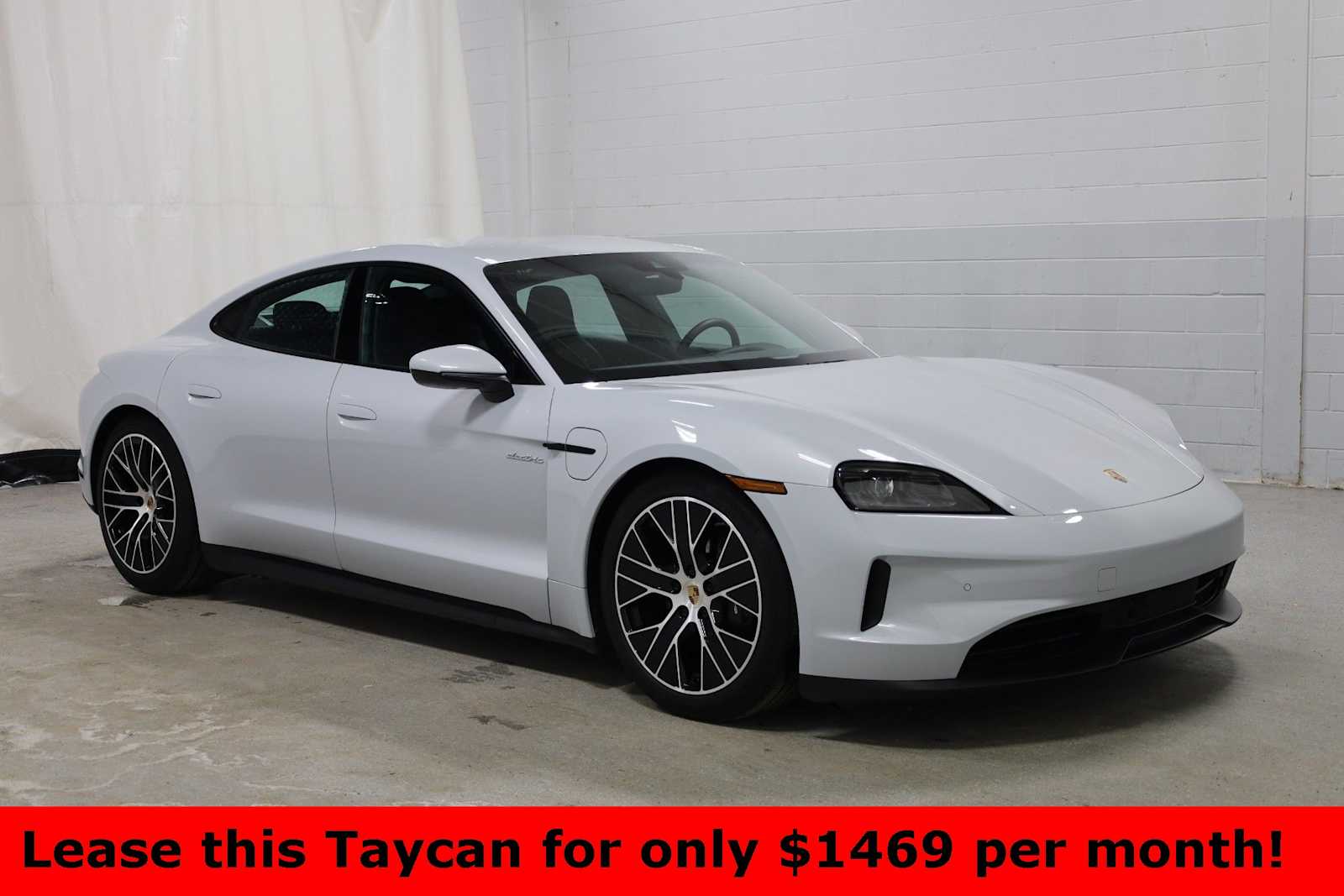 Thumbnail: 2025 Porsche Taycan - 13