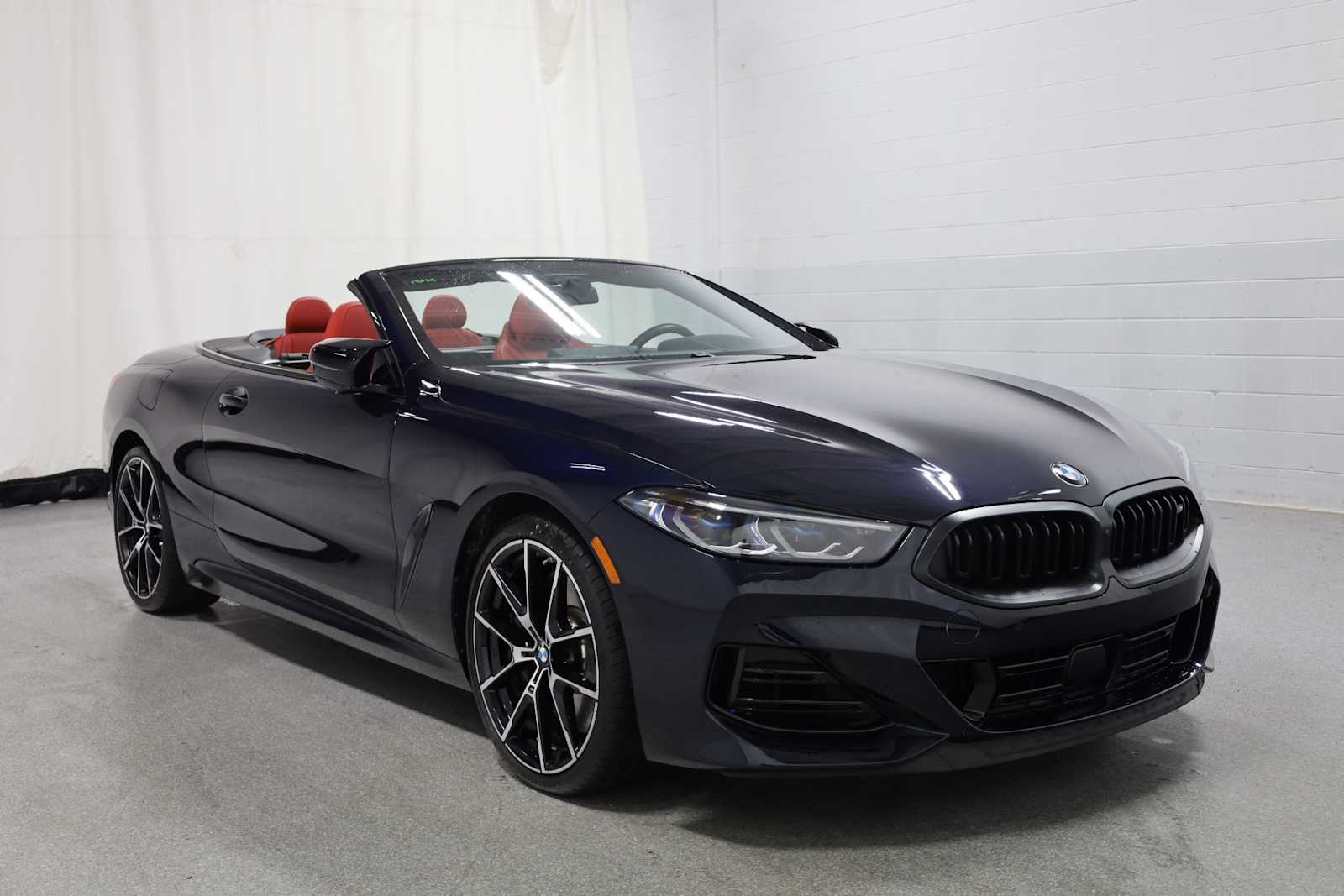 Thumbnail: 2024 BMW 8 Series - 13