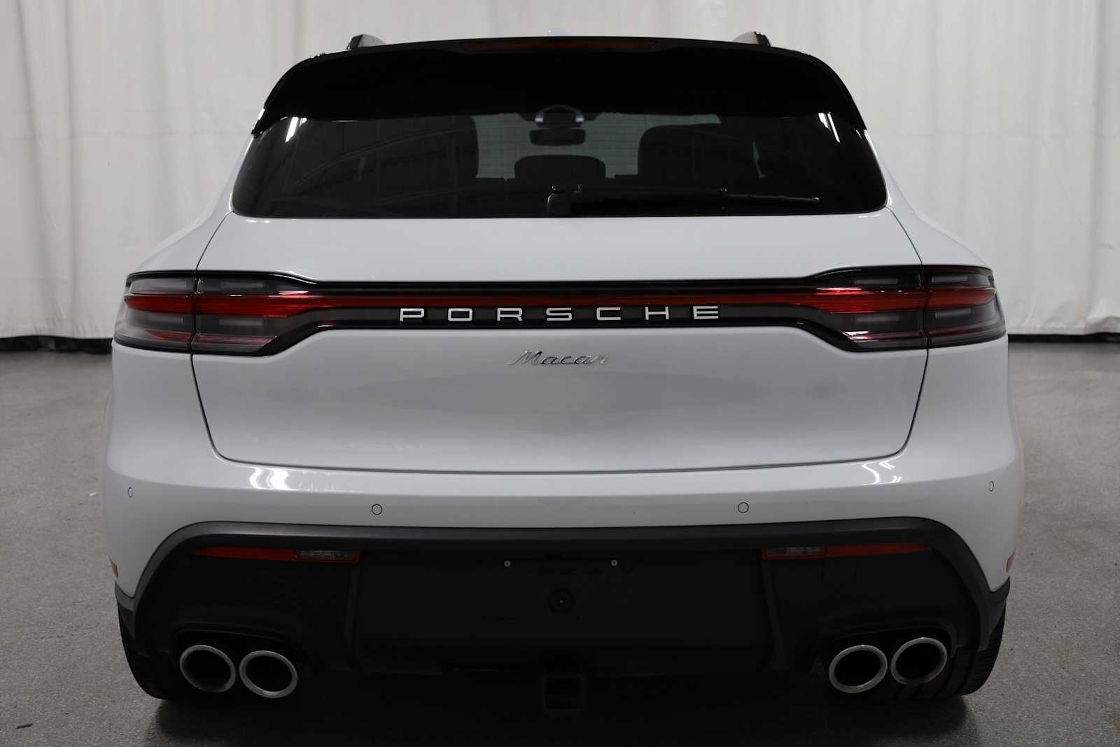 2023 Porsche Macan  7