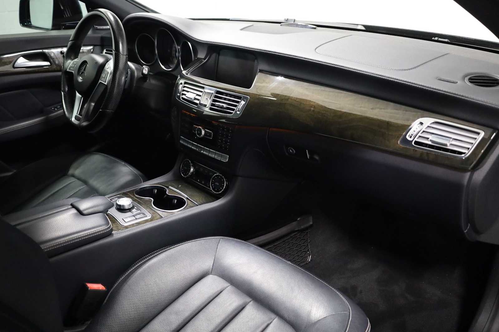 Thumbnail: 2014 Mercedes-Benz CLS - 6