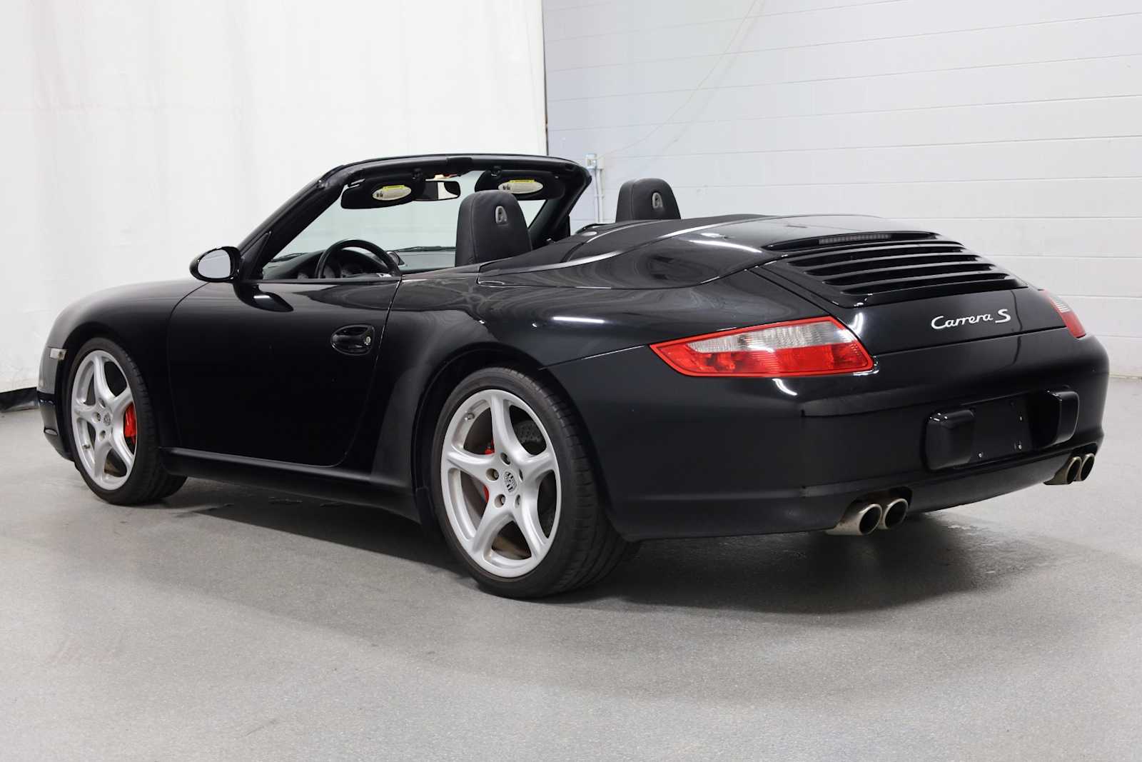 Thumbnail: 2007 Porsche 911 - 3