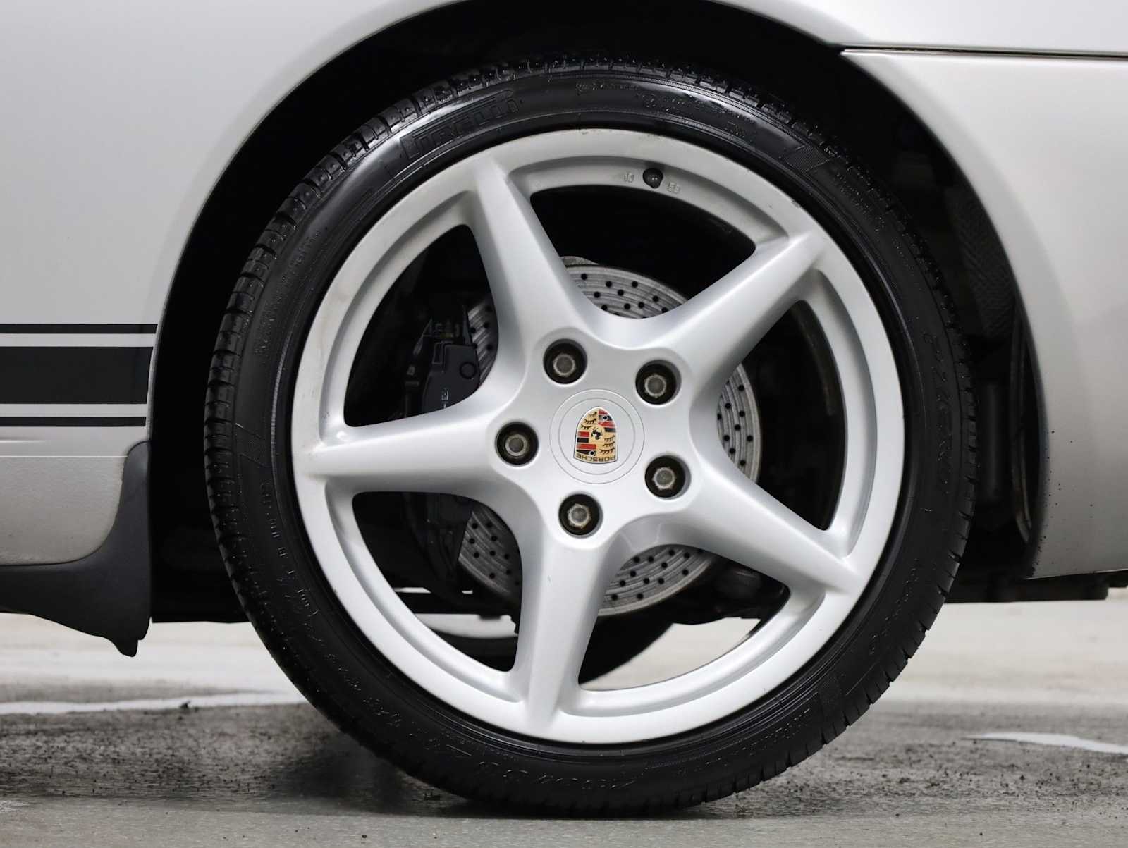 Thumbnail: 2003 Porsche 911 - 33