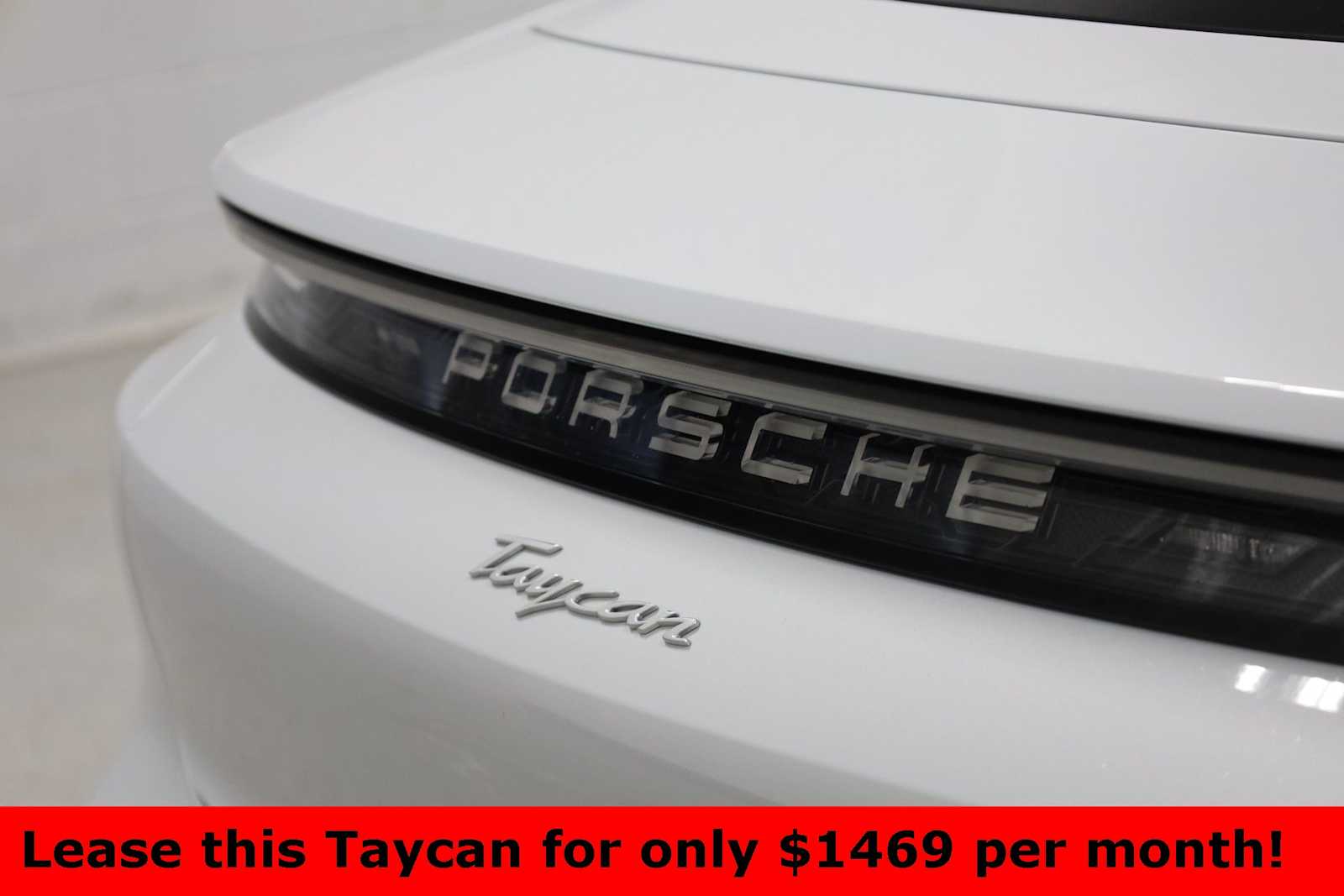 Thumbnail: 2025 Porsche Taycan - 8