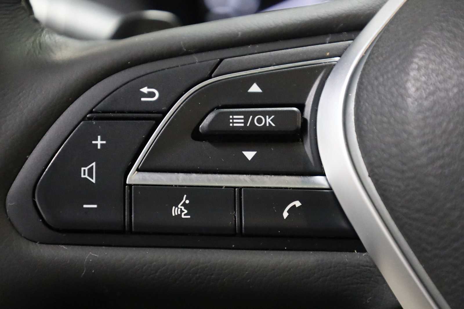 Thumbnail: 2021 INFINITI QX50 - 24